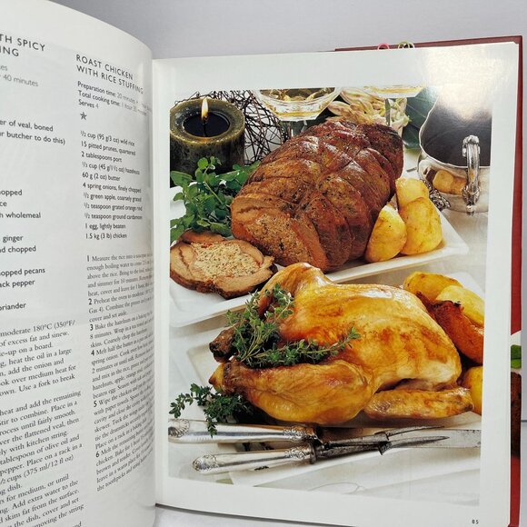 The Essential Christmas Cookbook 2000 - Picture 4 of 8